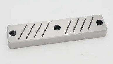 Plastikspritzen S136 Teile S50C ABS Ölrinne-Abnutzungs-Block-Form